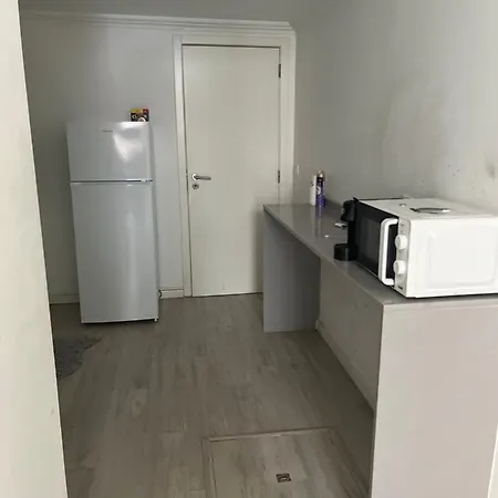 Séjour chez l'habitant Suite Lisboa *